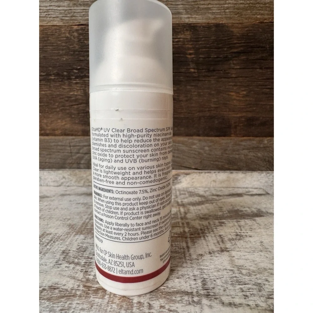 EltaMD UV Clear Broad Spectrum SPF 46 1.7oz Face Sunscreen NWOB | MSRP‎ = $43